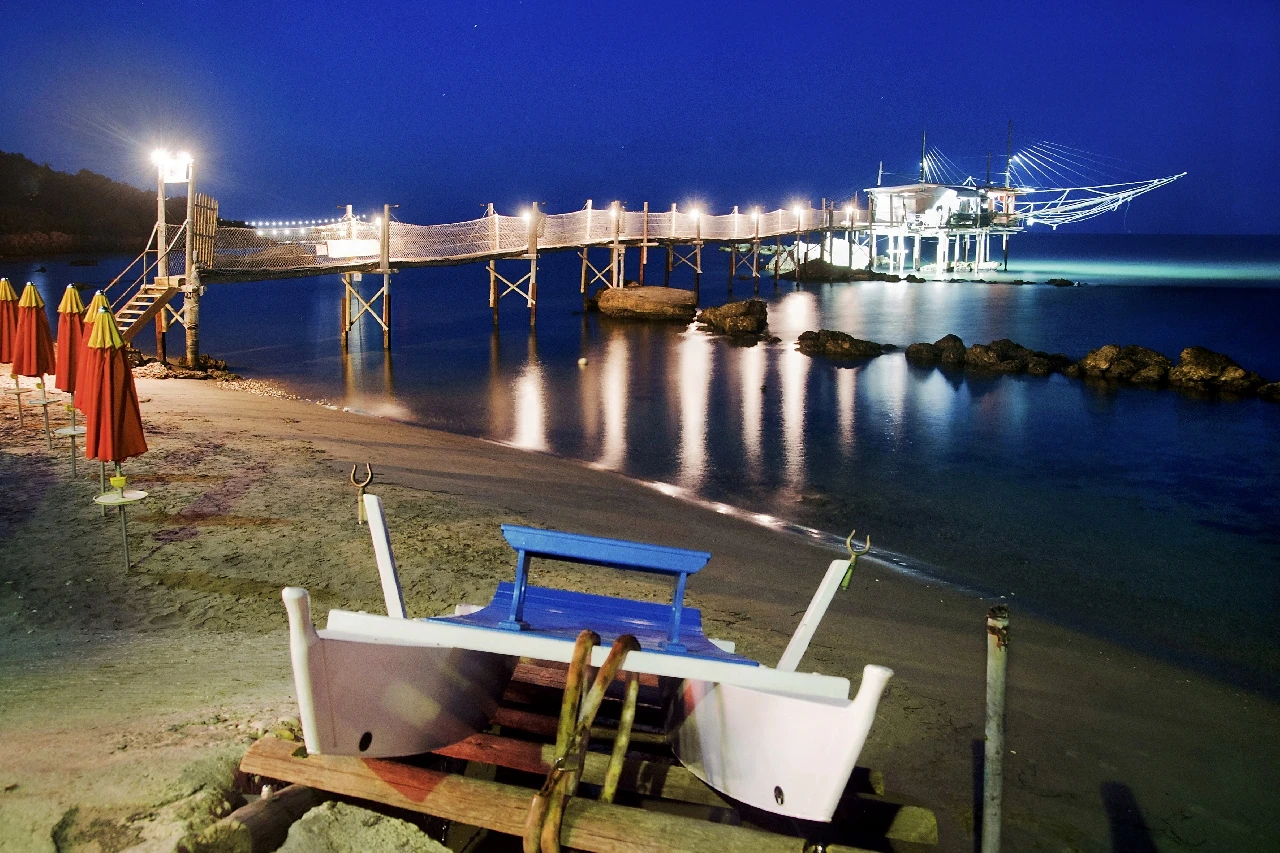 Illuminata - Trabocchi Coast runner up by Fabio Costanzo, See in the Sea underwater photography contest