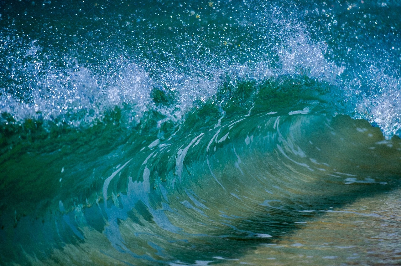 Sardinia Wave - Waves gold by Andrea Izzotti, See in the Sea underwater photography contest