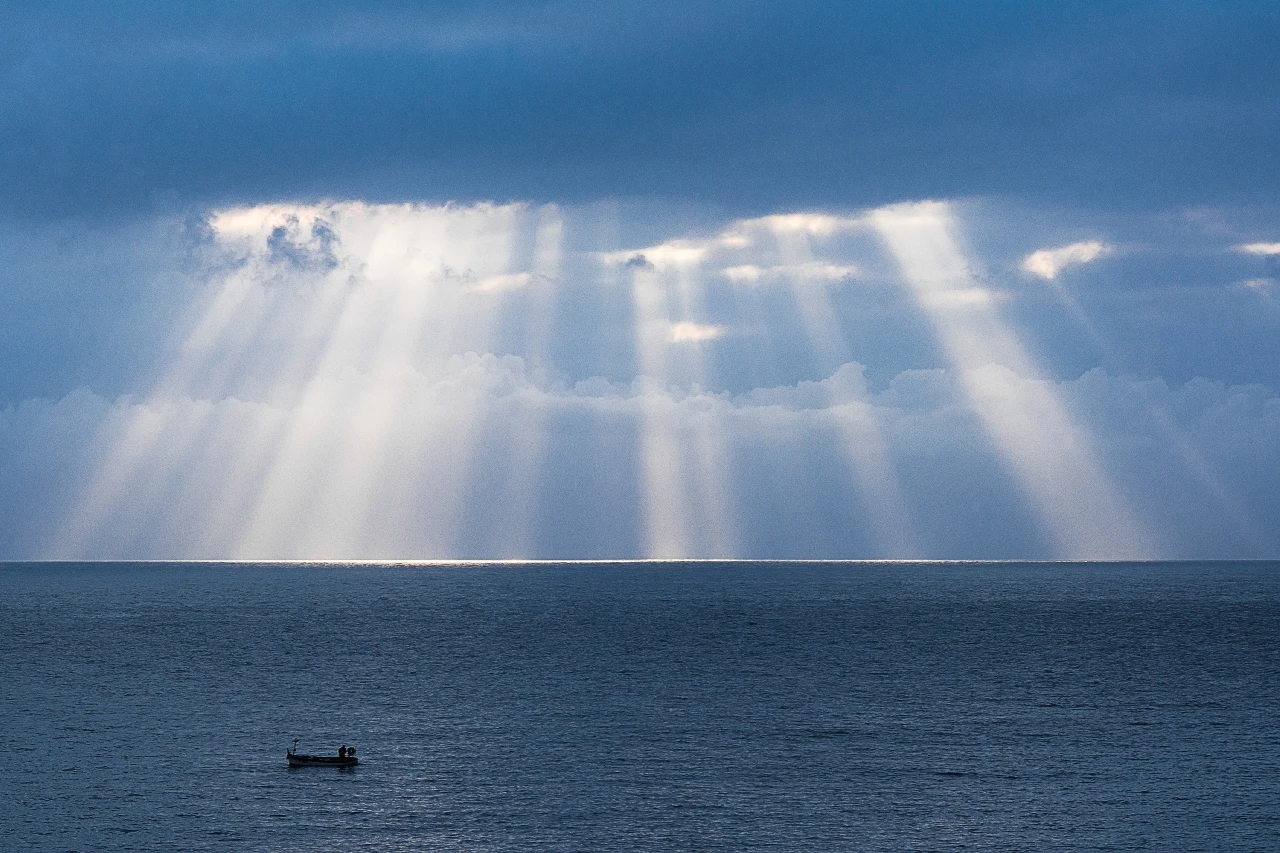 Pescatore Al Sabbione - The Sea silver by Flavio Vailati, See in the Sea underwater photography contest